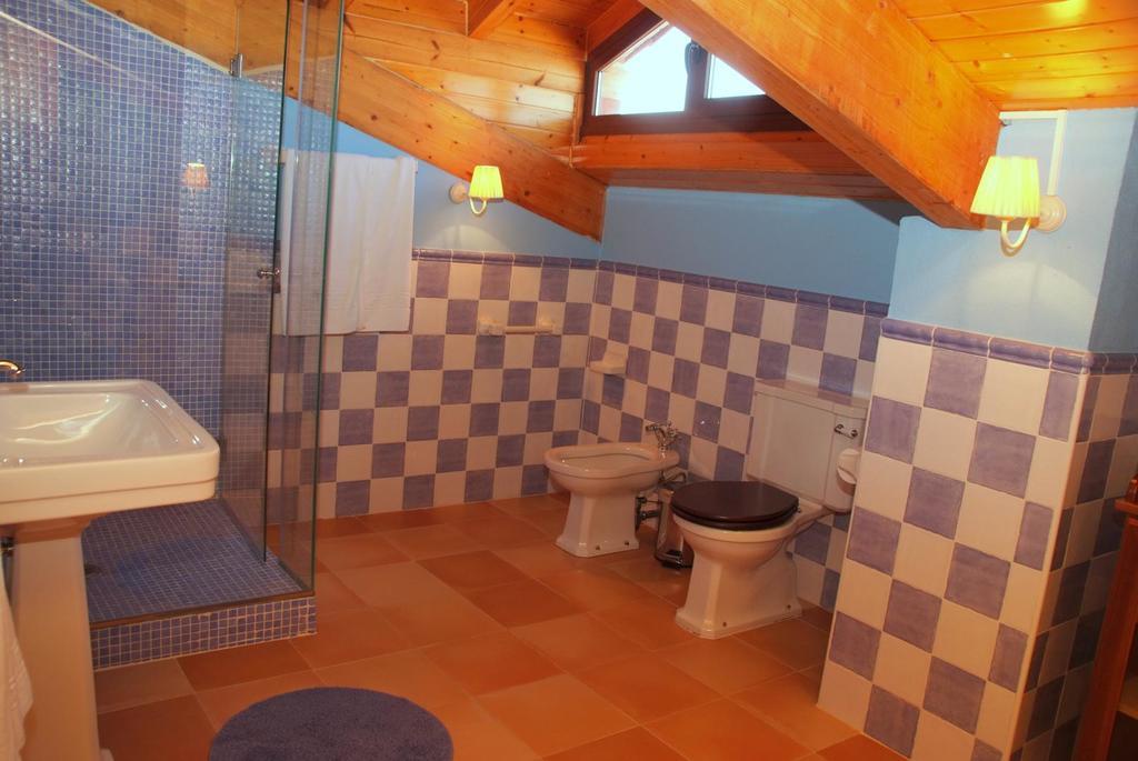 Hôtel Casona Vadocondes Extérieur photo